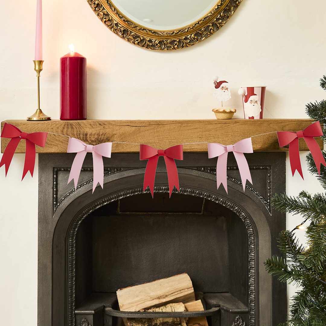 Pink & Red Bow 3D Card Garland 2.5m