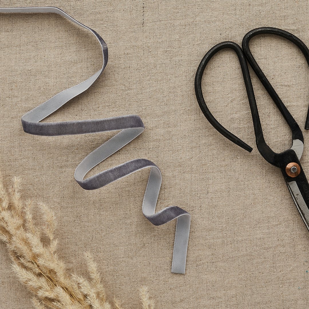 Light Grey Velvet Ribbon - 10mm x 5m